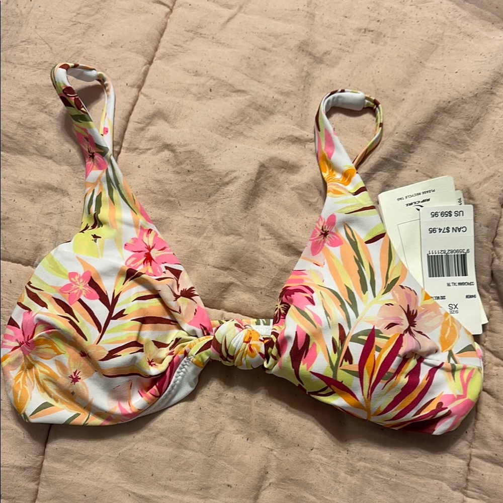 Floral Bikini Top - Picture 1 of 3